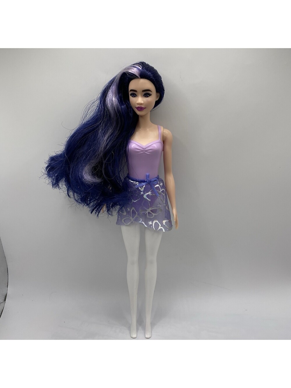 barbie color reveal ballerina #HRK21  purple hair B11